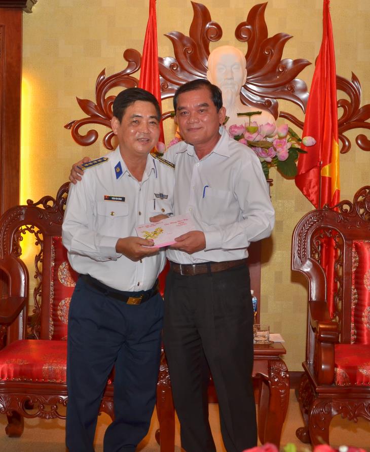 Phó Bí thư Thường trực Tỉnh uỷ:Tiếp Đoàn công tác Bộ tư lệnh Cảnh sát biển Vùng 2